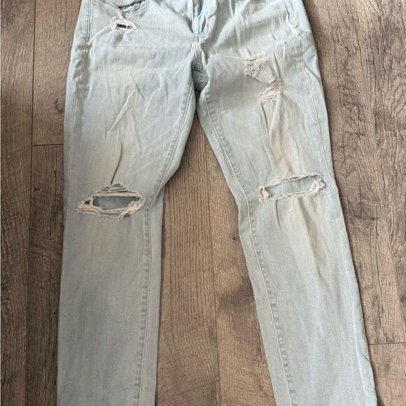 American Eagle Outfitters Light Blue Skinny Jeans with Distressed Rips - Picture 1 of 2